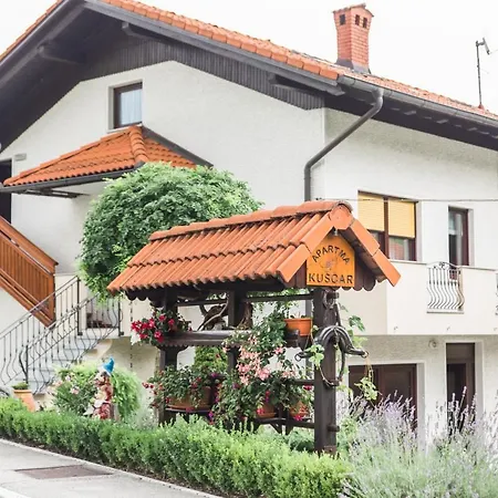 Apartmaji Kuscar Volce