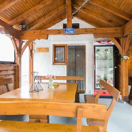 Apartmaji Kuscar